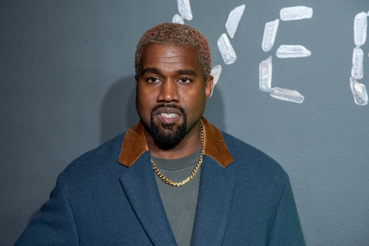 Kanye West reportedly settling lawsuit against EMI