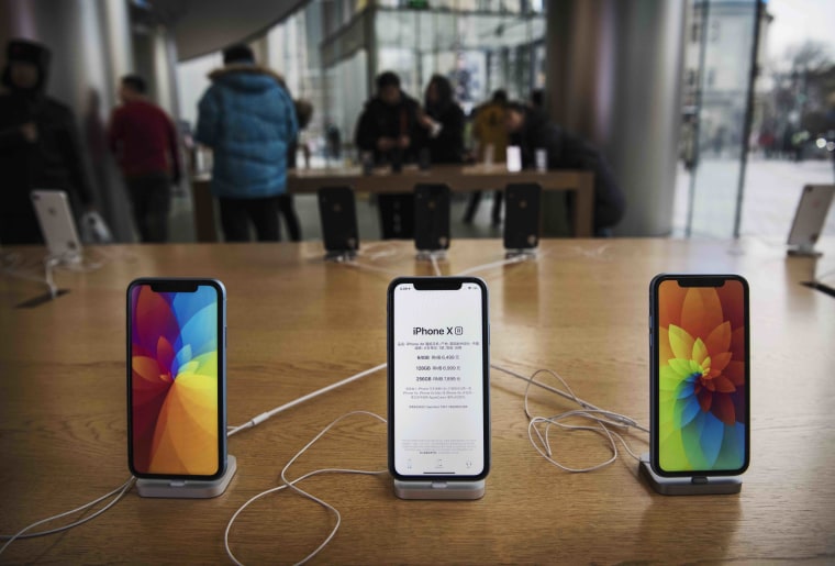 Apple will reportedly release three new iPhones in 2019