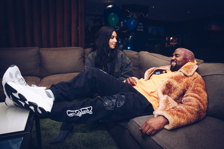 Watch Kanye West and 112 serenade Kim Kardashian via FaceTime