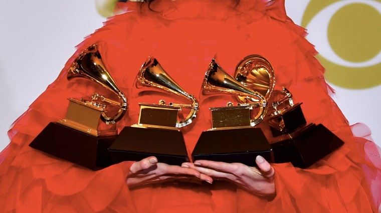  Female Grammy academy members deny allegations of “boys’ club” culture