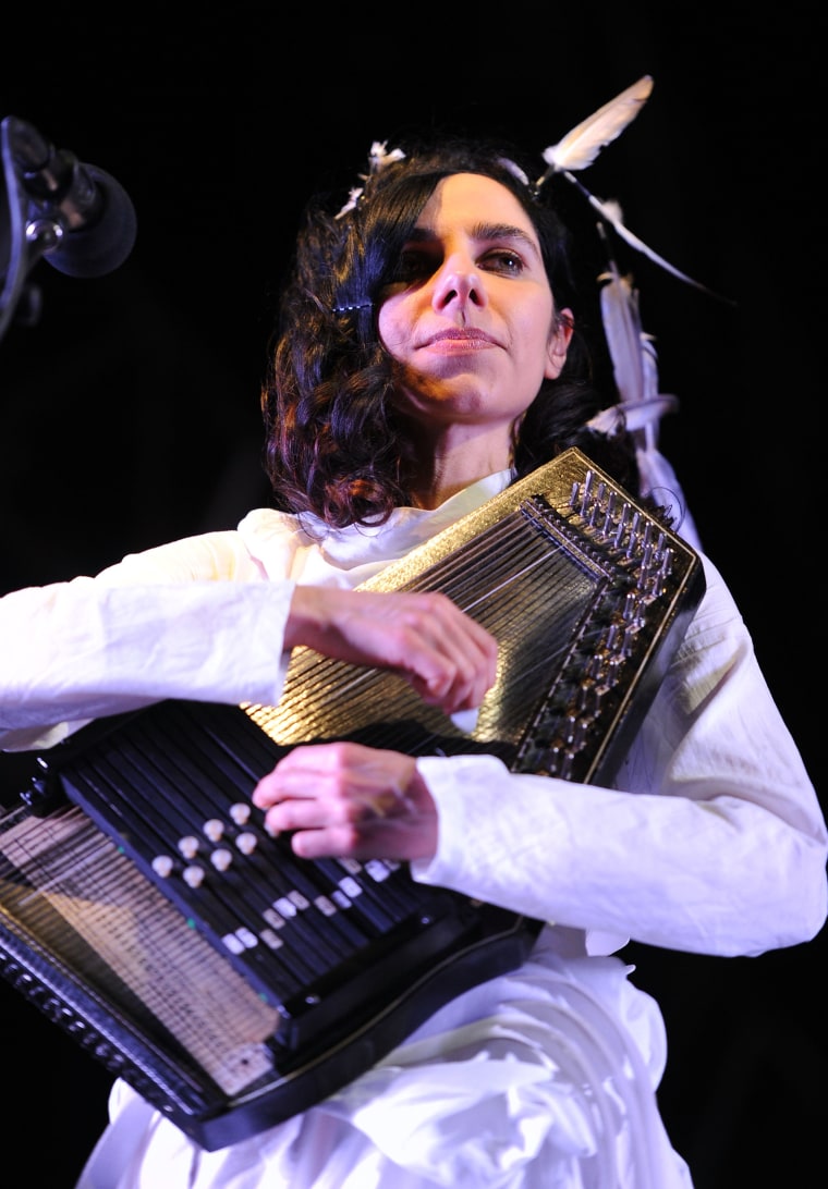 PJ Harvey Is Returning To The Stage Next Summer