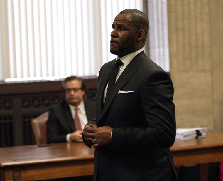 R. Kelly neglects to show up to court, loses underage sex abuse lawsuit by default