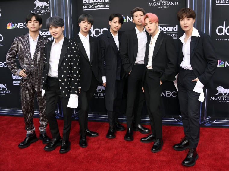 BTS to take “extended period of rest”