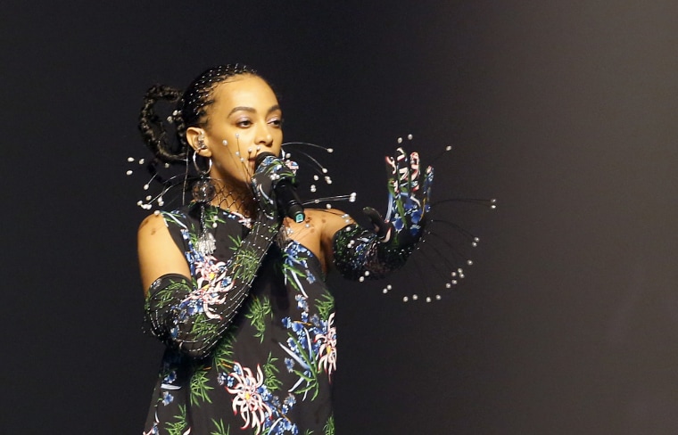 Report: Solange cancels tour dates due to health concerns