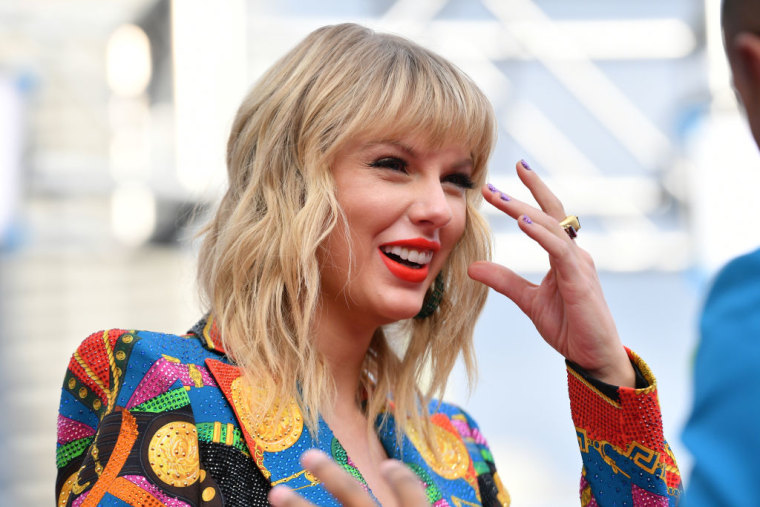 Microsoft president claims Taylor Swift threatened to sue over racist chatbot, Tay
