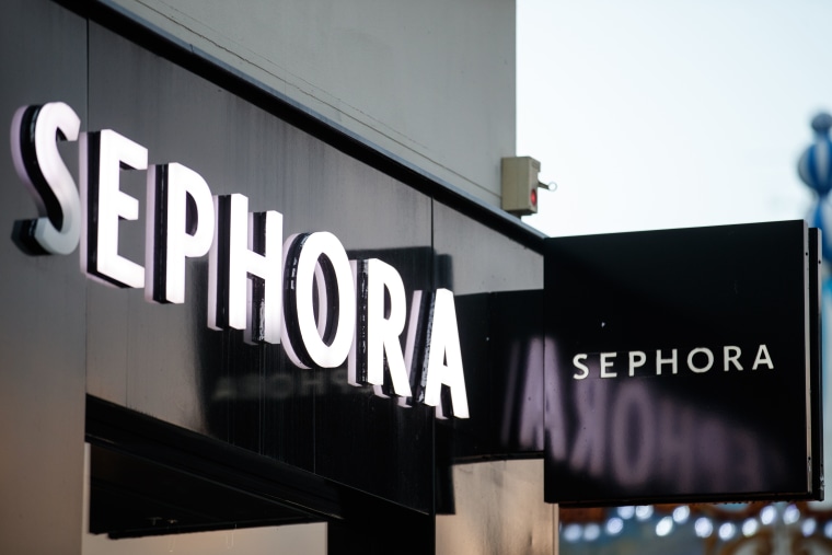 Sephora to close all North American stores due to COVID-19