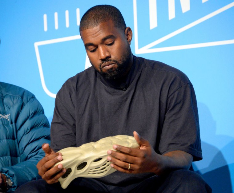 Kanye West painted himself silver for new opera, <I>Mary</i>