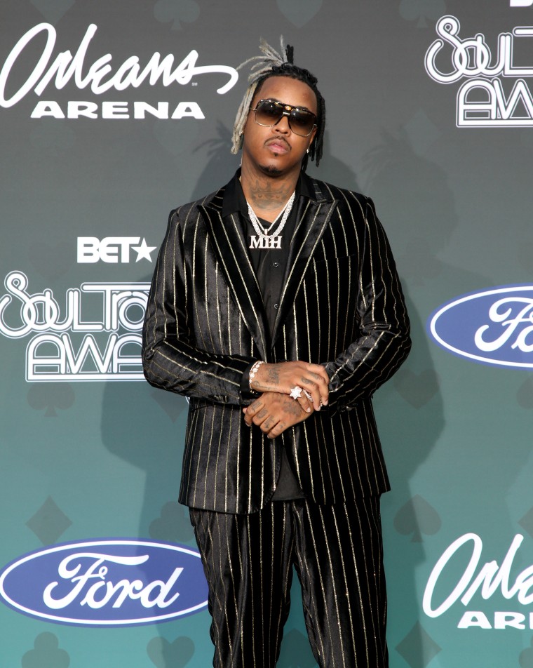 Jeremih hospitalized with COVID-19, in ICU on a ventilator