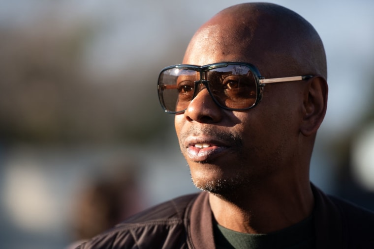 Minneapolis venue cancels Dave Chappelle show, issues apology for booking comedian