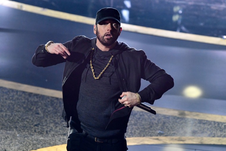 Watch Eminem perform “Lose Yourself” at the 2020 Oscars