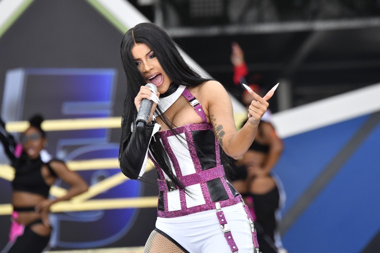 FTC issues warning to Cardi B over undisclosed spon-con