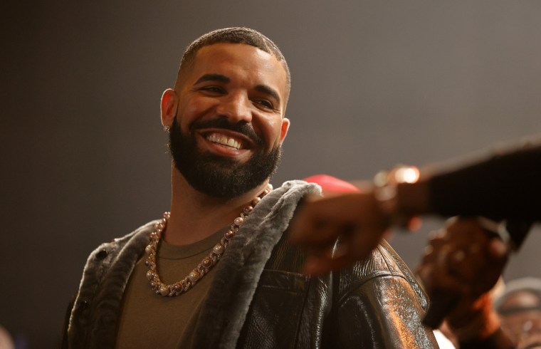 Drake and 21 Savage’s “Jimmy Cooks” debuts at No. 1