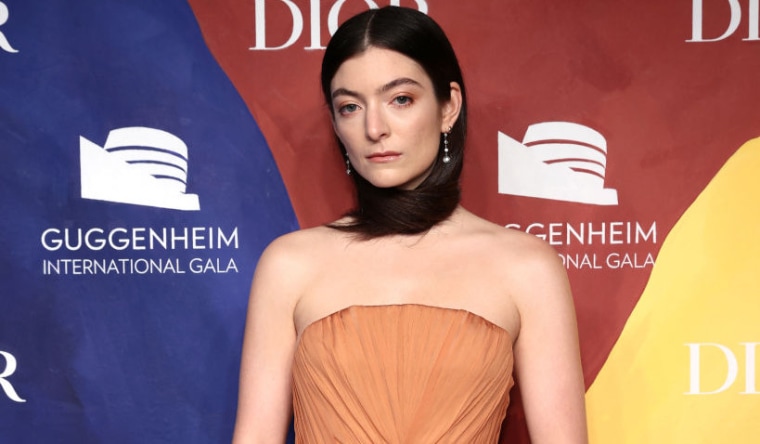 Lorde “sickened and heartbroken” at potential changes to abortion rights