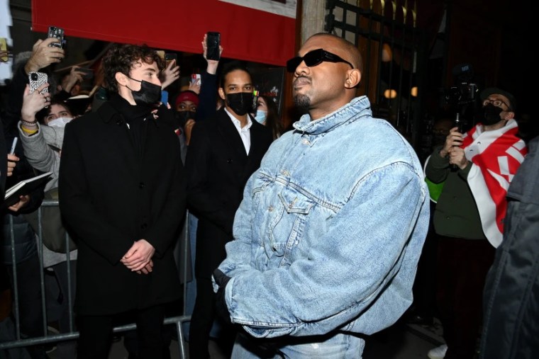Kanye West previewed a new song he made with James Blake at London Fashion Week