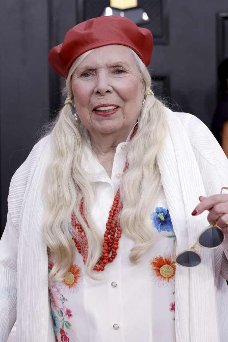 Joni Mitchell plays surprise set at Newport Folk Festival