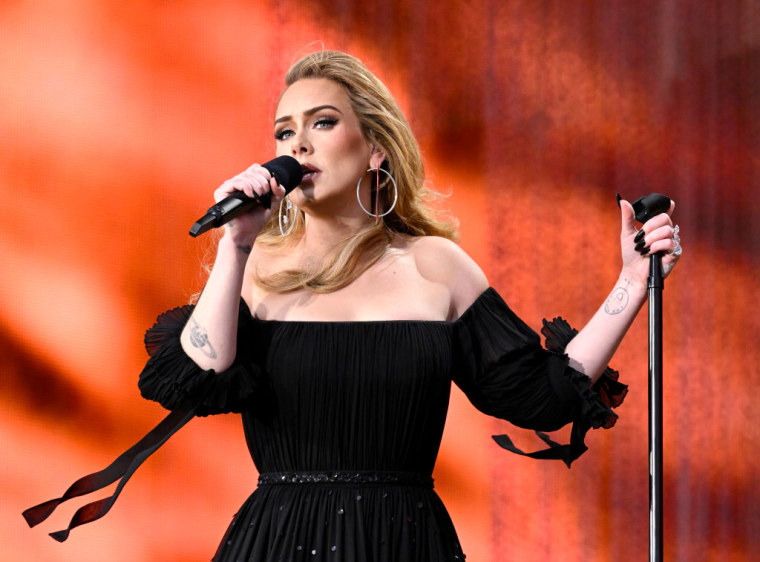 Adele tells fans in Las Vegas that she’s quit drinking