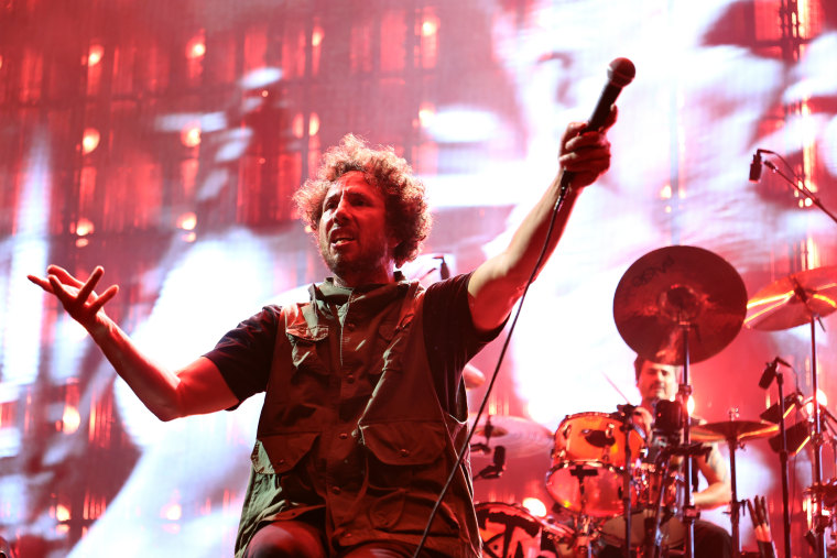 Rage Against The Machine’s Zack De La Rocha skips Rock Hall induction to march for Palestine