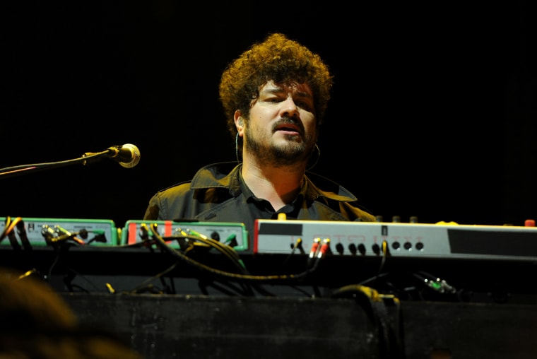 Richard Swift, member of The Shins, Black Keys, and The Arcs has died at 41