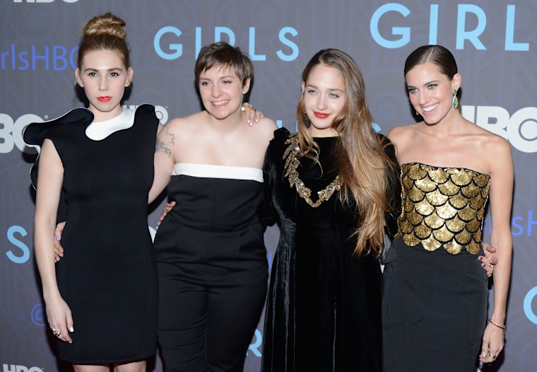 Lena Dunham’s <i>Girls</i> is coming back with the original cast