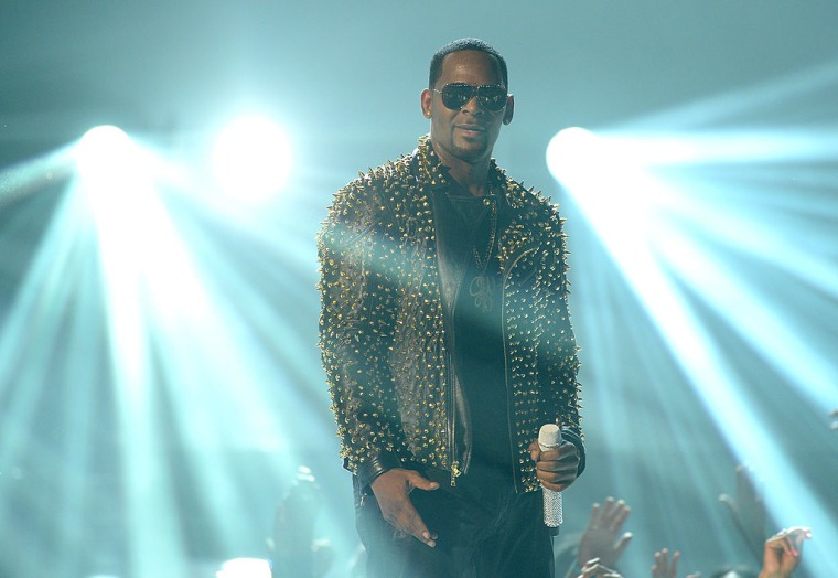 Report: A Georgia Official Wants A New R. Kelly Investigation