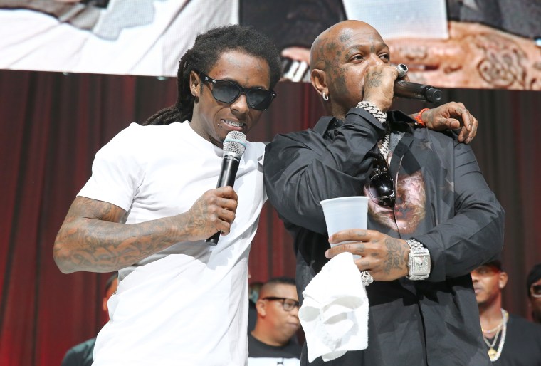 Birdman apologizes to Lil Wayne at Lil’ Weezyana Fest