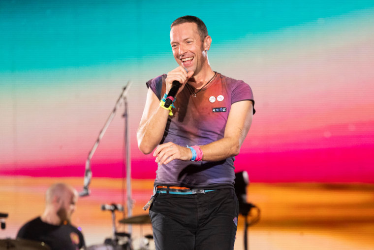 Malaysian government threaten to use “kill switch” on Coldplay concert