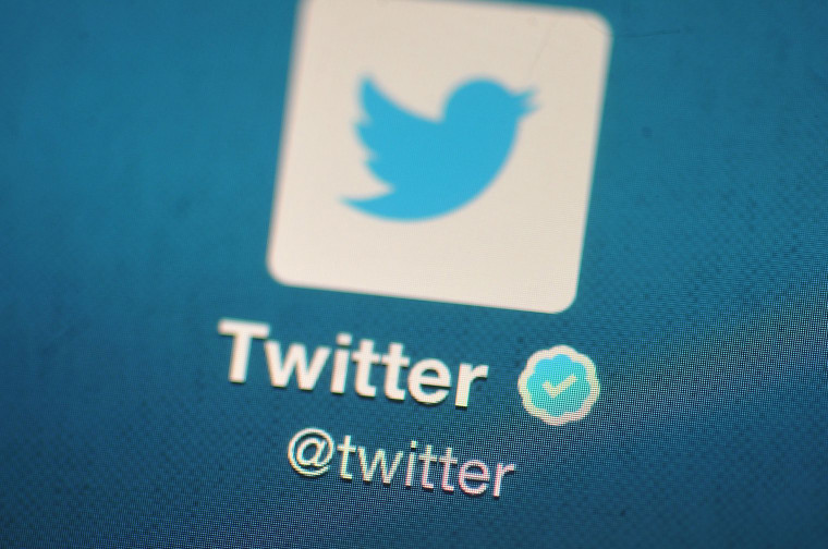 Twitter had a “bug,” so you need to change your password right now