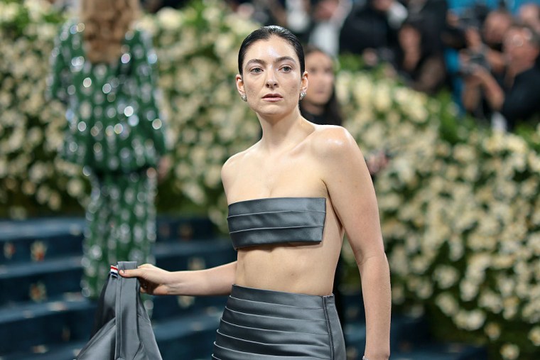 Lorde: “I’m in the middle gender-wise”