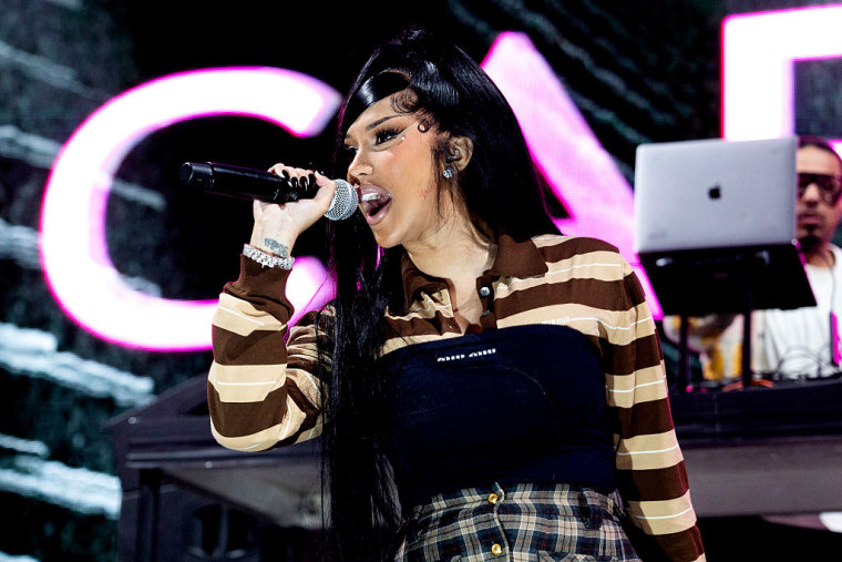 Cardi B sued over Las Vegas mic-throwing incident