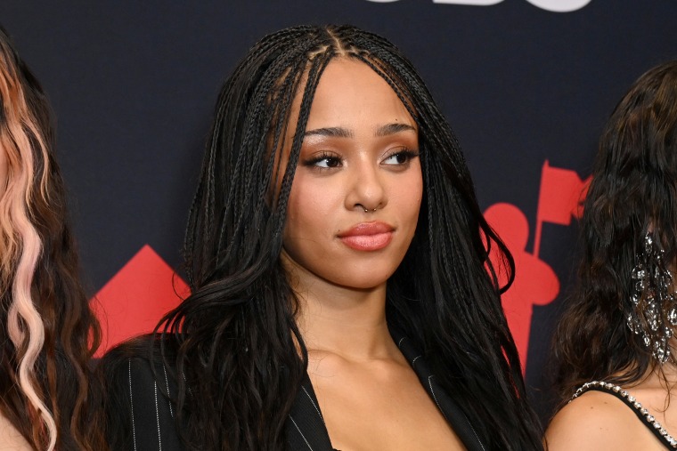 KATSEYE’s Manon will “participate” at Coachella 2026, reports claim