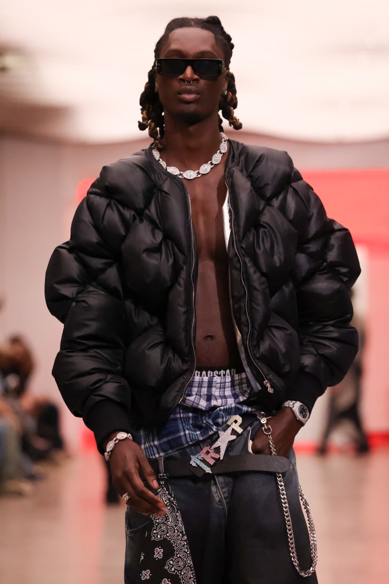 4 ways to sag your pants in 2025