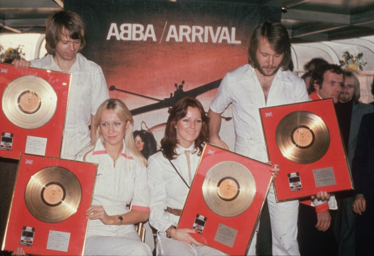ABBA announce plans for first new music in 35 years