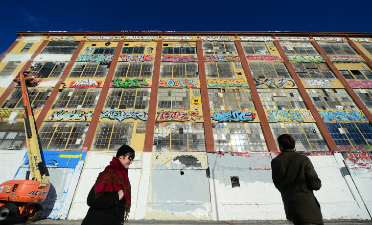 Judge orders 5Pointz landlord to pay $6.7 million to graffiti artists for destroying their work