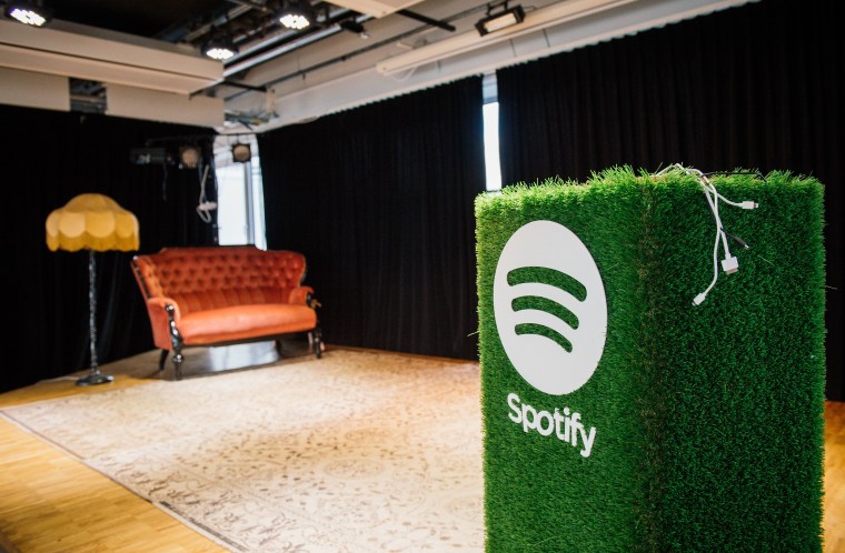 Spotify will now let users edit song information