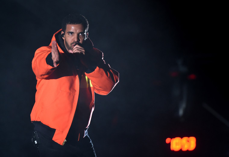 Drake Performed Chief Keef’s “Faneto” In Chicago Last Night