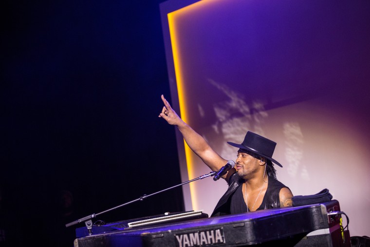 D’Angelo On Recent Protests: “What People Call A Riot I Call A Rebellion”