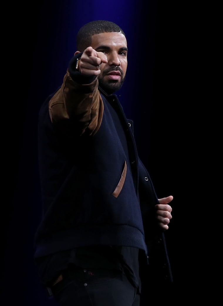 Drake Takes More Shots At Meek Mill On New Freestyle “Back To Back”
