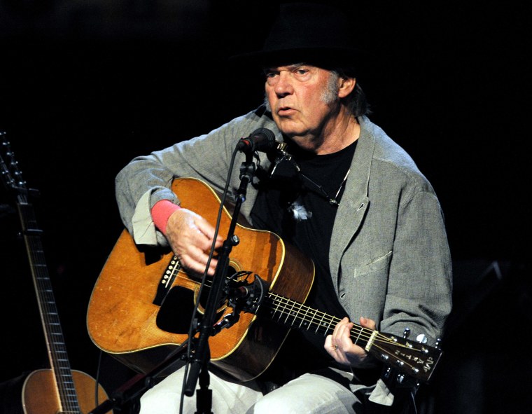Neil Young says he “felt better” after pulling his music from Spotify