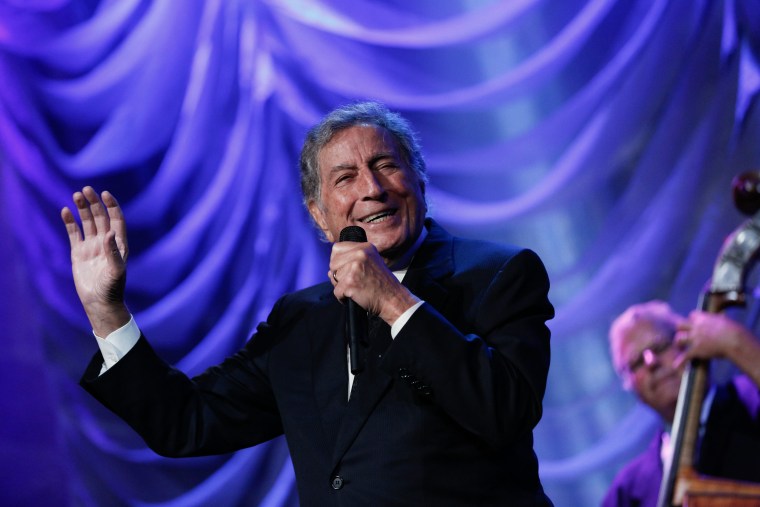 Tony Bennett dies at 96