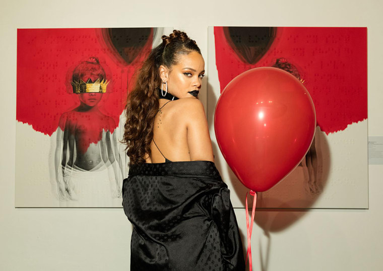 Fans Are Mad That Rihanna’s <i>ANTI</i> Didn’t Get A Grammy Nomination For Album Of The Year