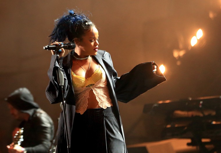 Rihanna Shares Previews Of “Work” Music Video, Takes Over Toronto Jerk Chicken Spot