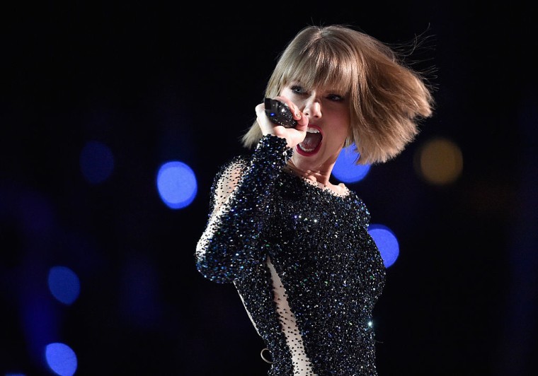 Taylor Swift Took The Witness Stand In “Horrifying” Groping Case