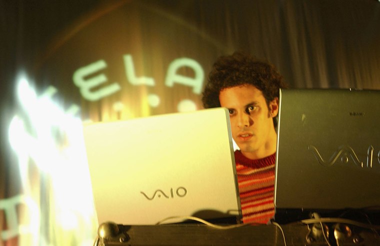 Four Tet shares new song “Scythe Master”