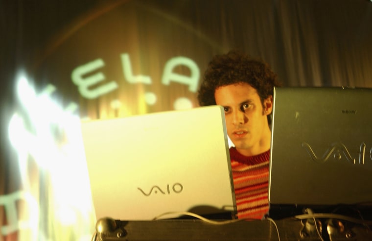 Four Tet shares a new track under unintelligible alias