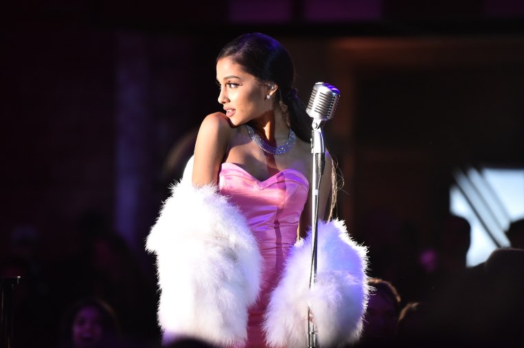 Ariana Grande’s new single “7 rings” has arrived