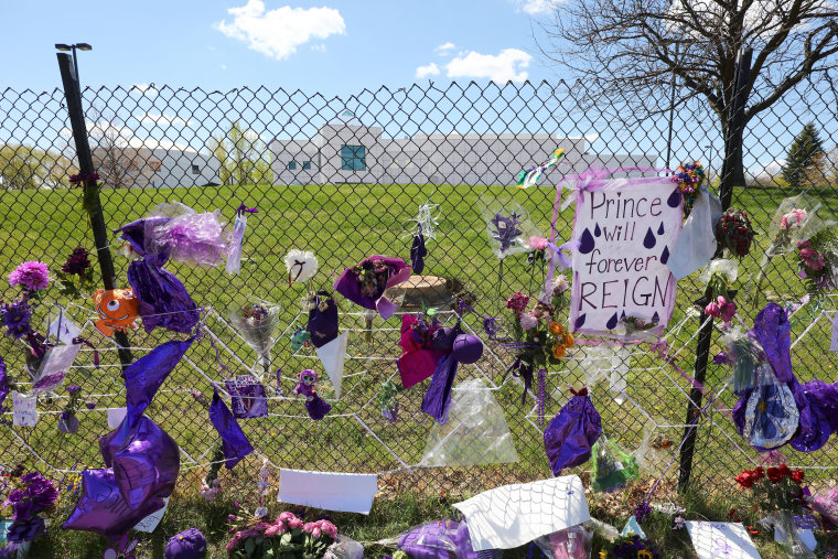The Opening Of Prince’s Paisley Park Museum Has Been Delayed