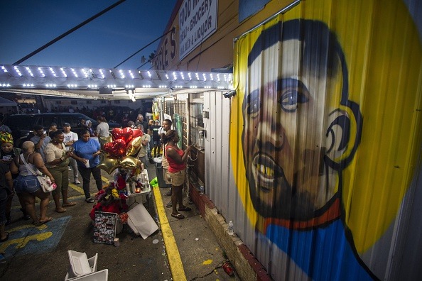 Report: Baton Rouge Police Officers Involved In The Fatal Shooting Of Alton Sterling Will Not Be Charged