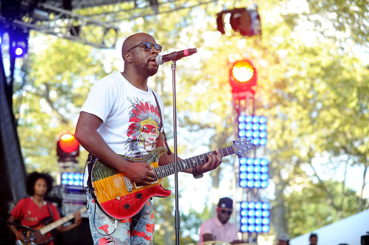 Report: Wyclef Jean Briefly Detained In Los Angeles After Being Mistaken For Robbery Suspect