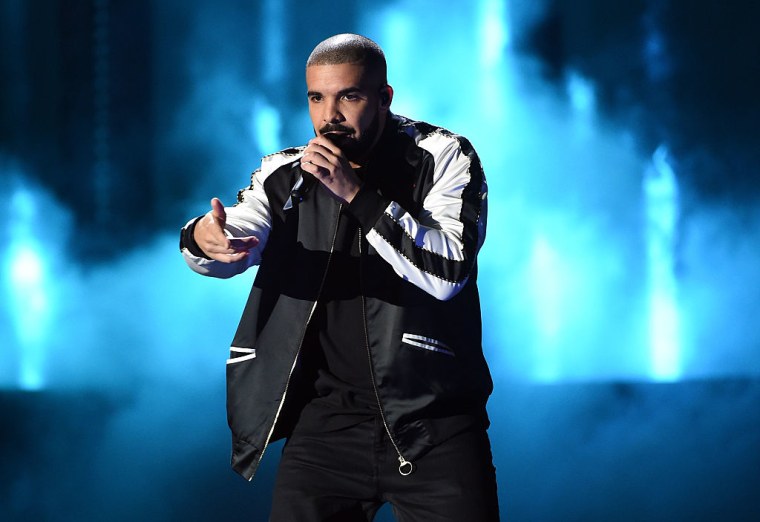 Drake Has Reportedly Spent 400 Consecutive Weeks On The Hot 100