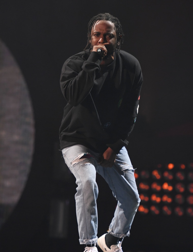 Kendrick Lamar will perform at the College Football Playoff championship